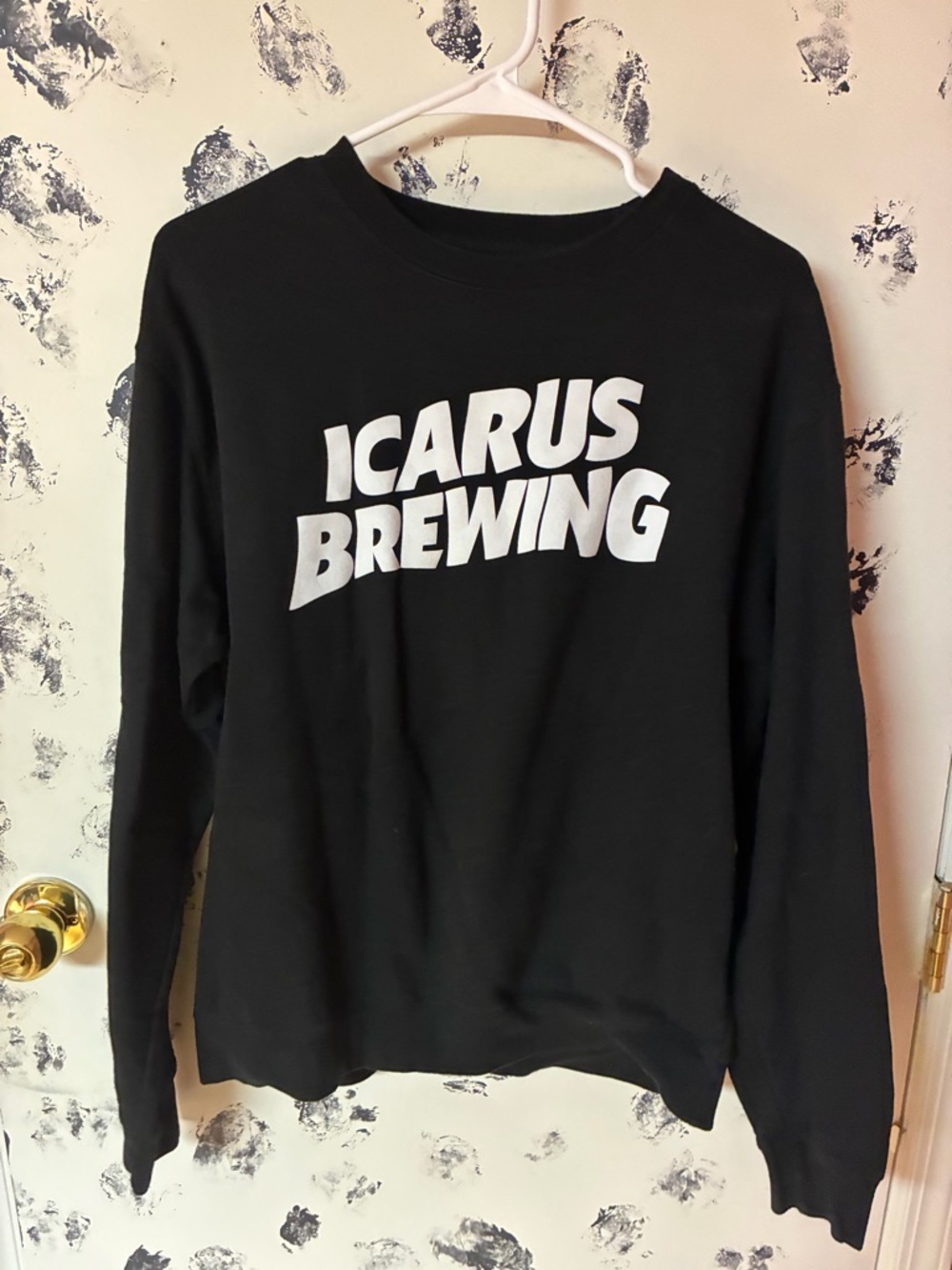 Black Crewneck Sweatshirt - Women's Sweater vintage Icarus Brewing Company